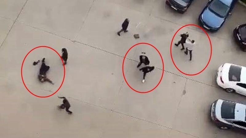 Diyarbakır'da fırçalı, sopalı kavga: 3 yaralı