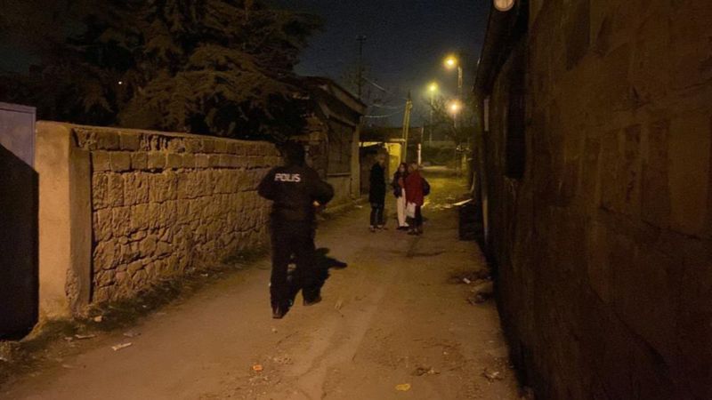 Kayseri'de gözü dönmüş koca eşi ve çocuğunu yakmak istedi