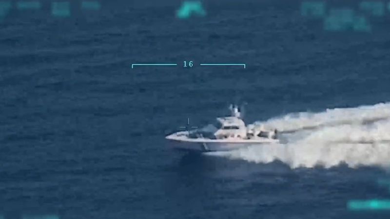 Yunanistan'ın ittiği göçmenler İHA ile tespit edildi