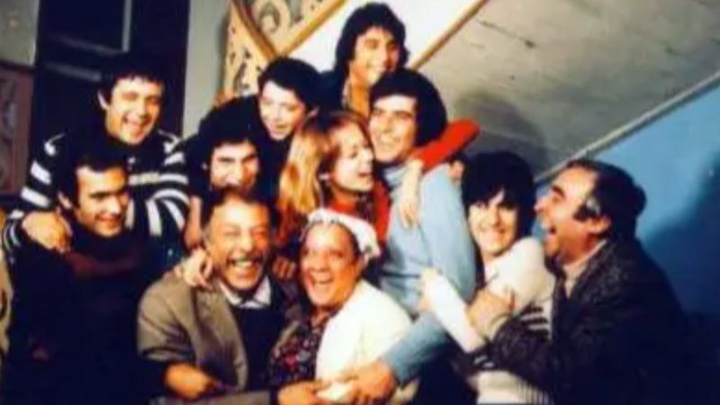 Yeşilçam'ın aile komedisi: Gülen Gözler film konusu nedir, oyuncuları kimlerdir?