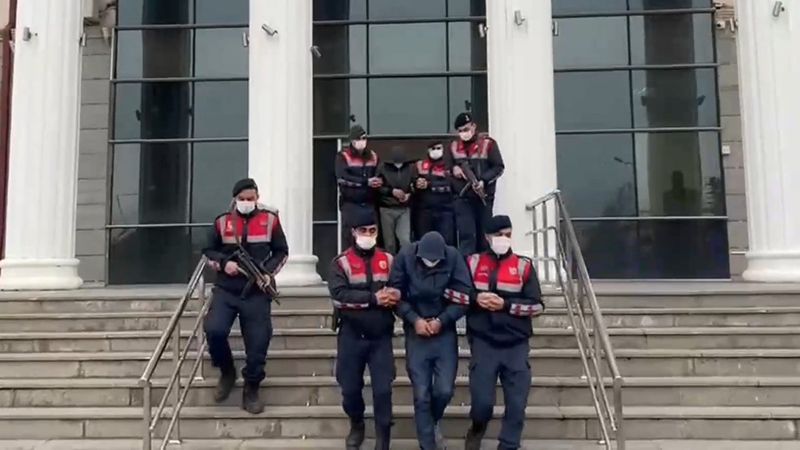 Kırıkkale'de köydeki evleri bir gecede soyan hırsızlar yakalandı