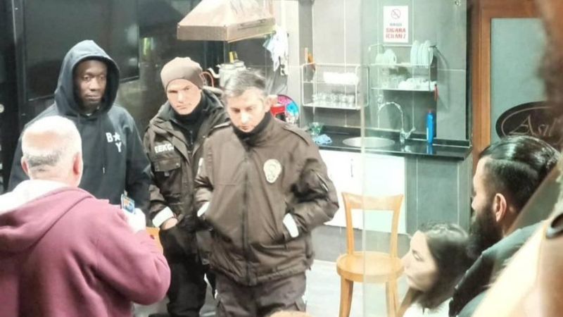 Diagne aracının peşine düştü, saatçi sandılar