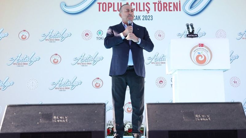 Bakan Çavuşoğlu Antalya'da toplu açılış töreninde konuştu: