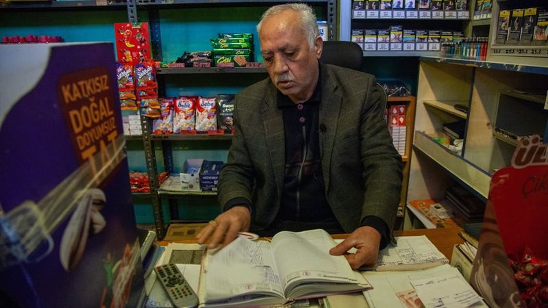 Çorum'da bir hayırsever, 85 bin TL'lik veresiye borcunu kapattı