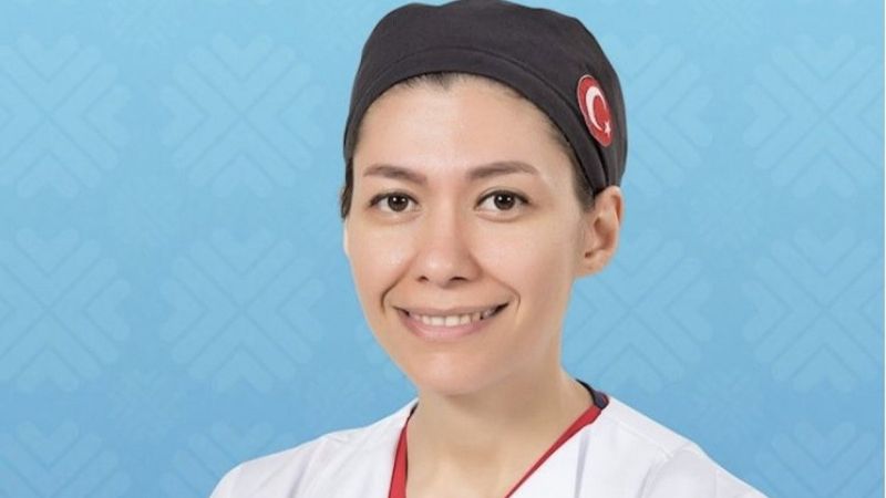 Pandemi döneminde fedakarca çalışan kadın doktor hayatını kaybetti