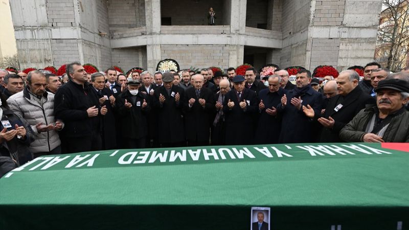 Kemal Kılıçdaroğlu'nun dayısının cenazesi toprağa verildi