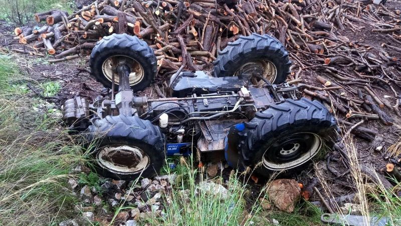 Datça'da traktörün altında kalıp hipotermi geçirdi