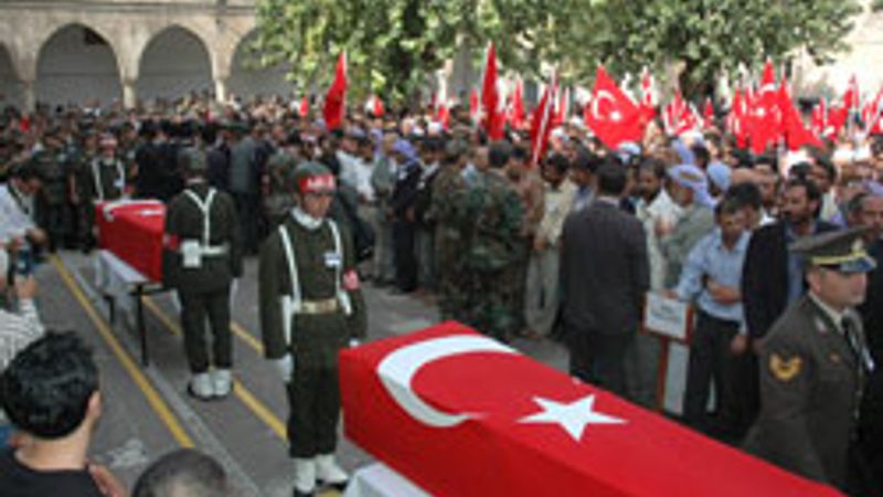 Bugün de 10 şehidimizi yüreğimize gömdük!