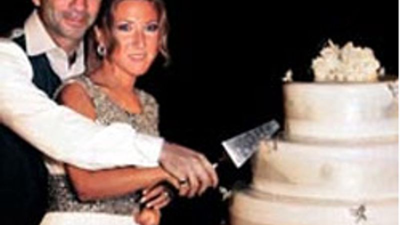 Ronit Gülcan ile Cem Hakko evlendi