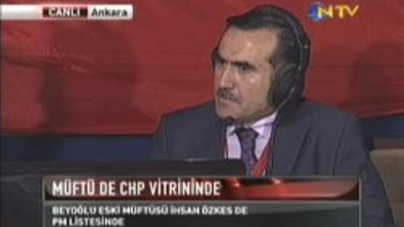 O müftü CHP Parti Meclisi'nde - video izle