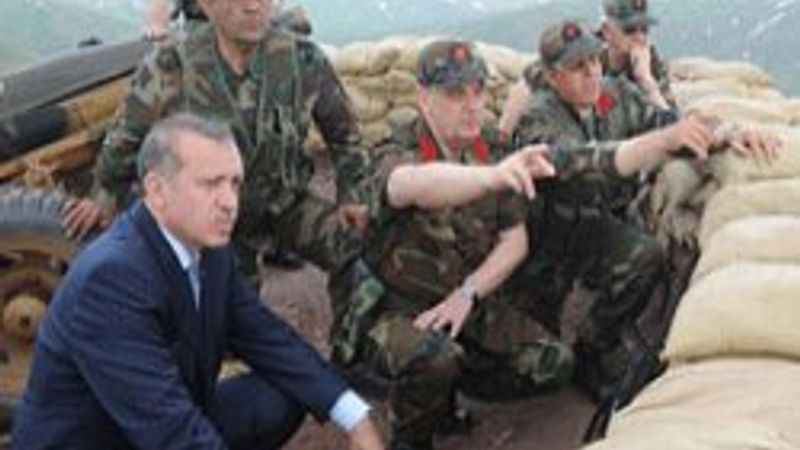 Erdoğan ve Başbuğ mevziye girdi