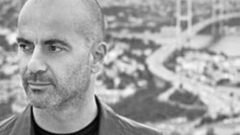 Defne beni sevgilisinin banyosundan aradı