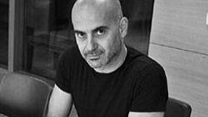 Erkek jimnastik yapıyor kadın aşık oluyor