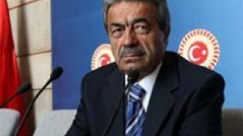 Kamer Genç: Kendi kızlarını versin