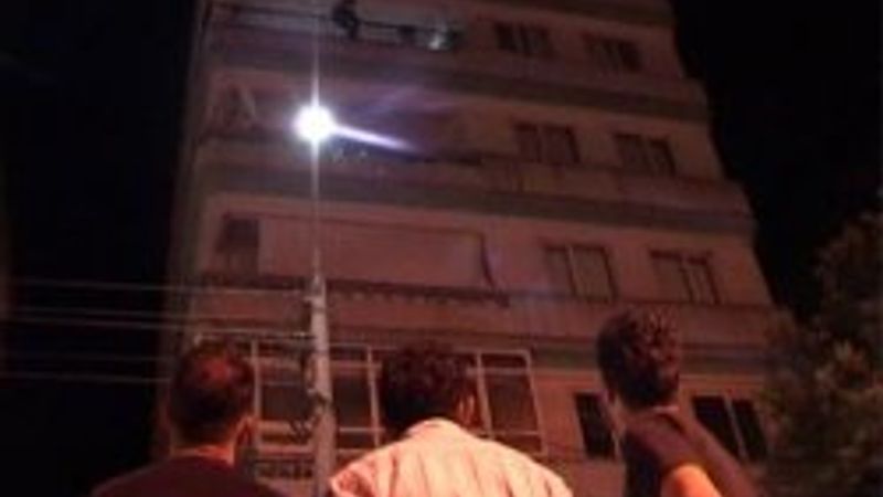 Abisinin tecavüzüne uğradı intihar etmek istedi