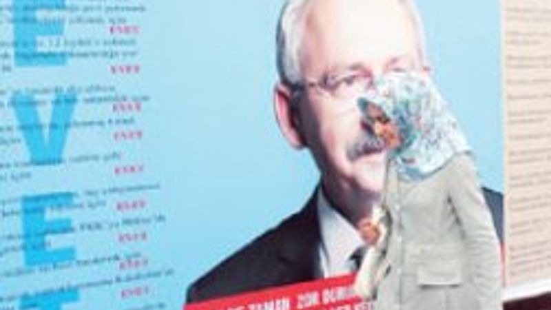 CHP'de 2. rahibe afişi skandalı