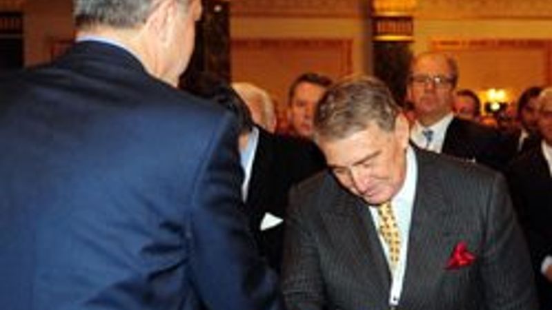 Başbakan ve Koç'un buzları eriten buluşması