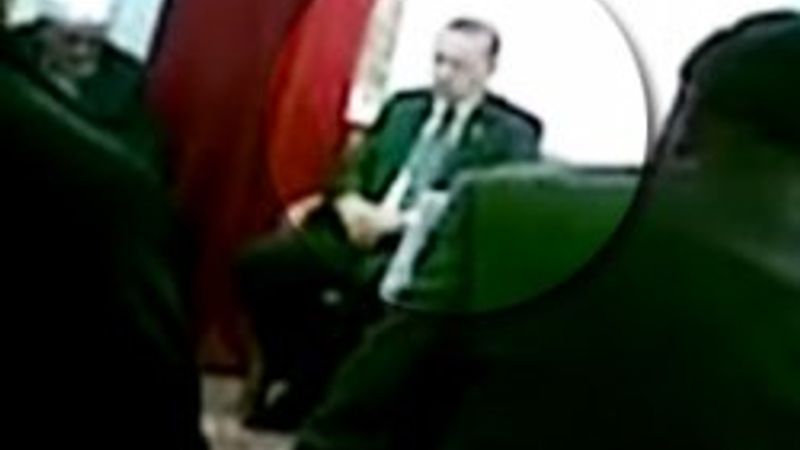 Erdoğan Erbakan için Kuran okudu