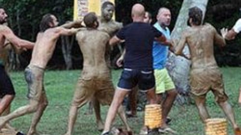 Pascal ve Nihat arasında yumruklu küfürlü kavga