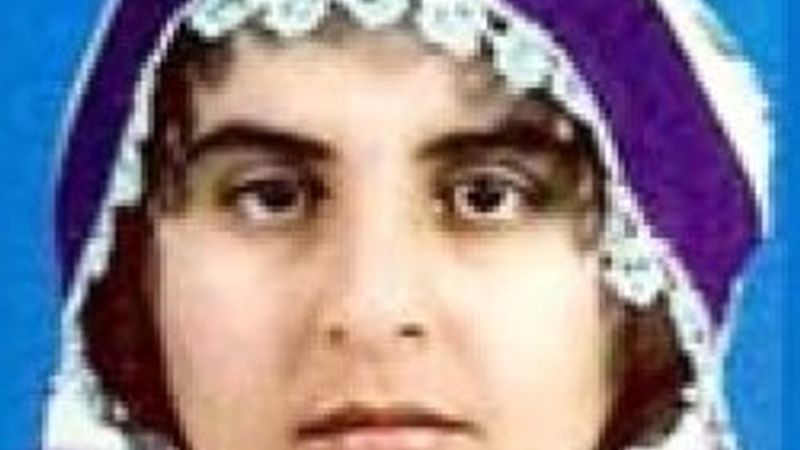 Aldatan karısını başörtüsüyle boğdu