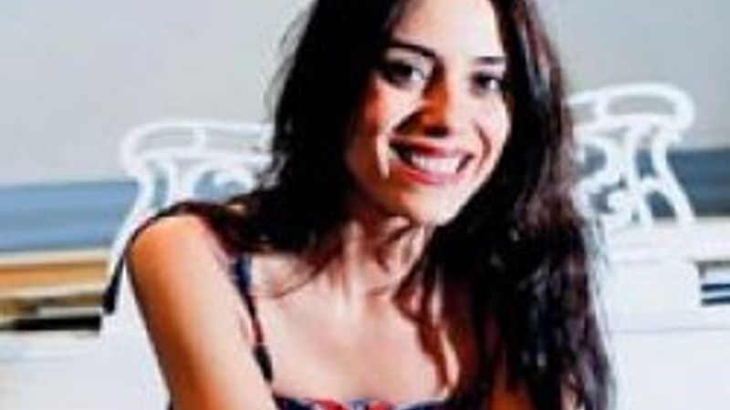 Cansu Dere: En güzel iltifatı Kurtiz'den aldım