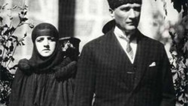 Latife Hanım'ın yeğeni bilinmeyenleri anlattı