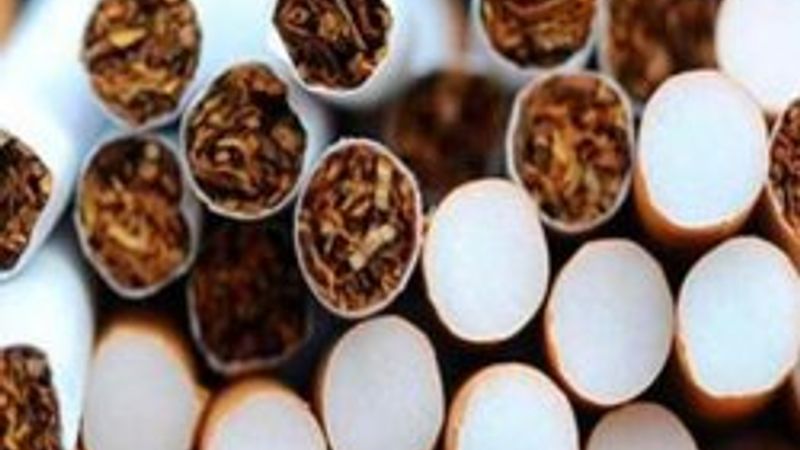 9 liralık sigara paketinin 7.5 lirası vergi