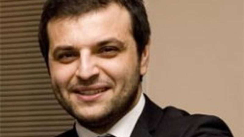 Candaş Tolga Işık'tan Fransa'ya sert gönderme