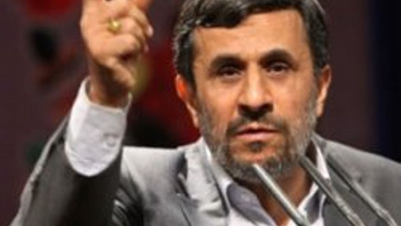 Ahmedinejad'ın üstünü çizdiler