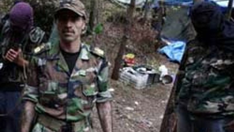 Sınırda ileri karakol kurdular