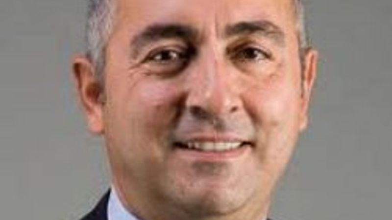 Ergun Babahan Star gazetesinden de kovuldu