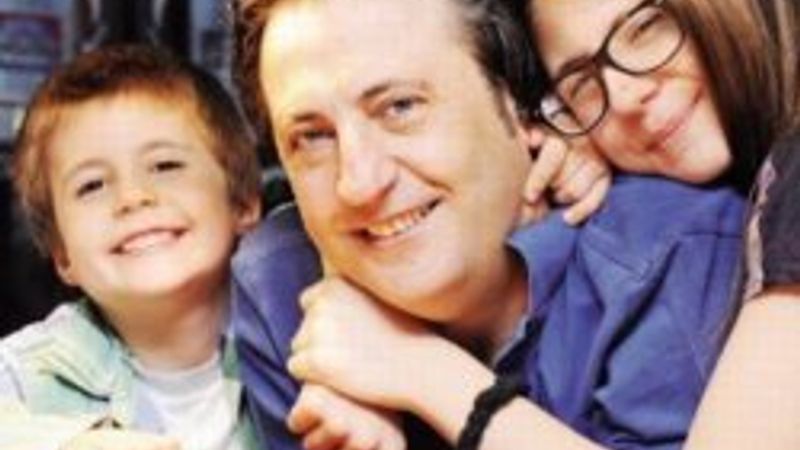 Ertuğrul Özkök'ün torunları Zeynep ve Sinan