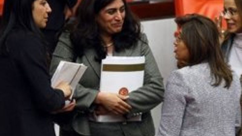 TBMM'de bay-bayan yerine kadın-erkek