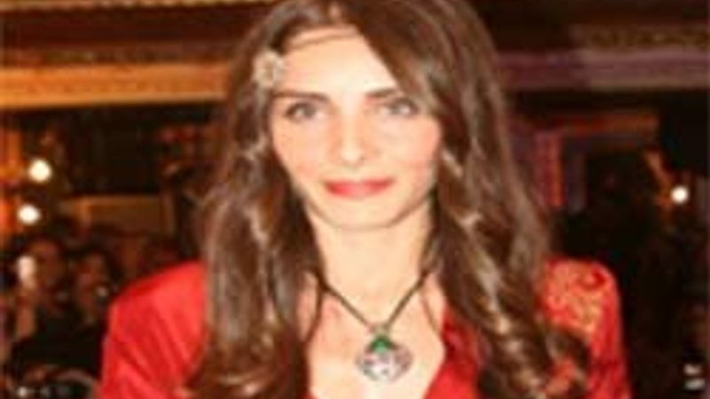 Mahidevran podyuma çıktı