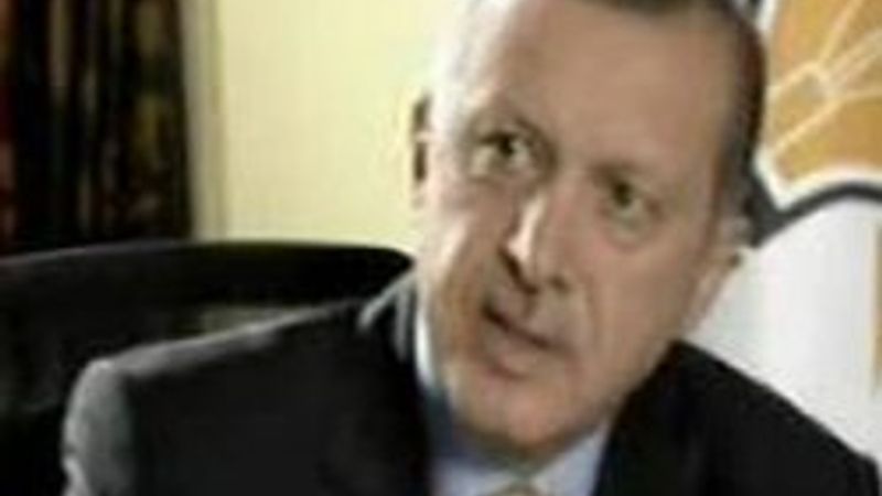 Yiğit Bulut'tan Erdoğan'a mezhep sorusu