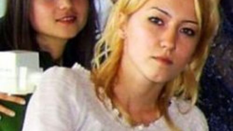 23 yaşındaki genç kızı sürat teknesi parçaladı