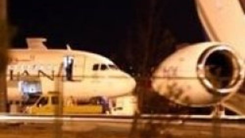 Suriye uçağı F-16'larla yere indirildi