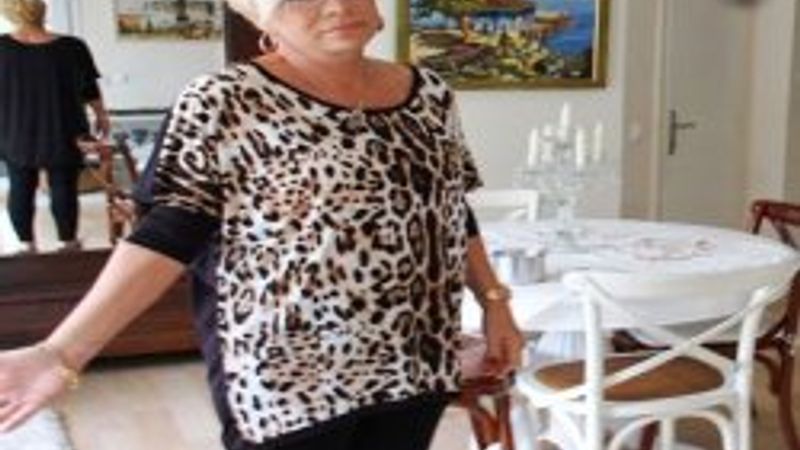 Eski Türkiye güzeli Arhan Mavitan soyuldu