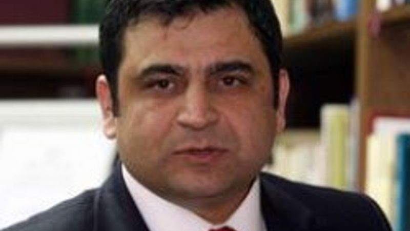 Laçiner: Havalimanında Kürtçe anons yapılsın