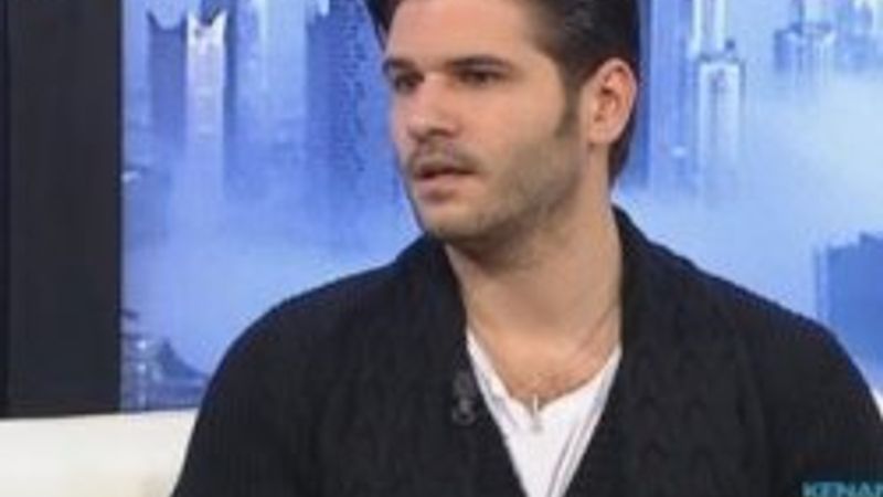 Namaz kıldığını açıklayan ünlülerin sayısı artıyor