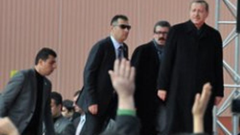 Başbakan'ın atanamayan öğretmene yanıtı sert oldu