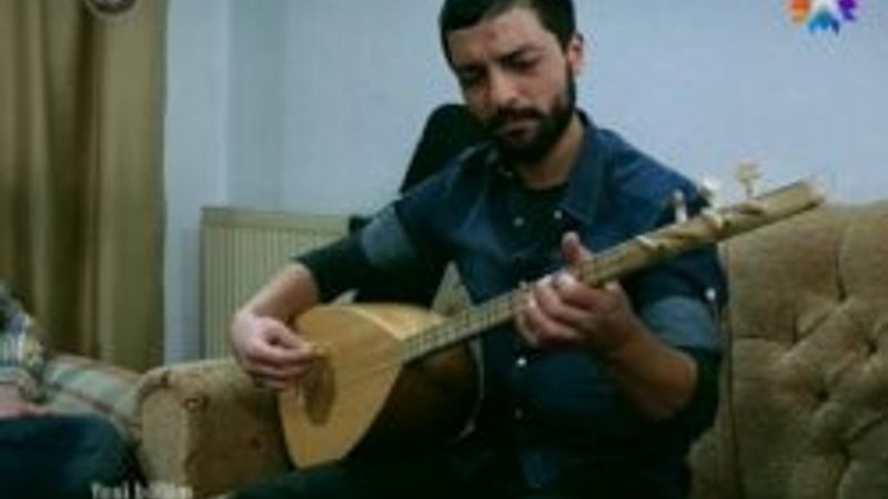 Mehmet Erdem Behzat Ç.'de Yalan Dünya'yı seslendirdi