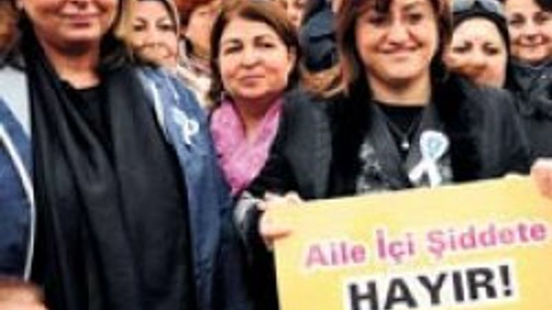 Türkiye'nin ilk erkek sığınma evi açıldı