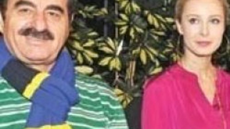 Tatlıses'in eşi Ayşegül Yıldız'a ev hapsi