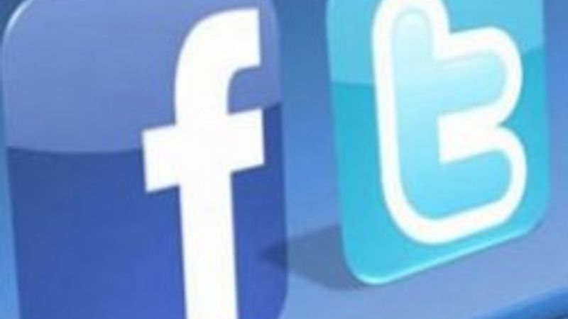 Öğrenci ve öğretmenlere Twitter ve Facebook yasağı kalktı