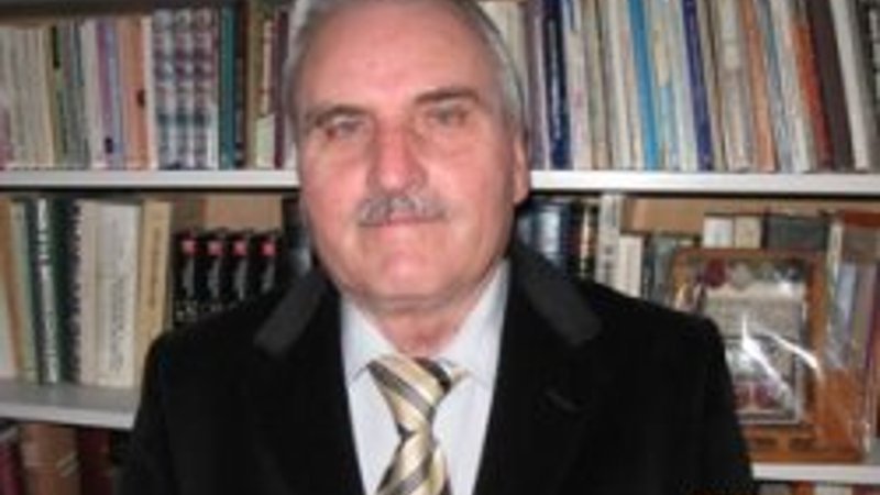 İlahiyat Profesörü Hamdi Döndüren'den şaşırtan süt çıkışı