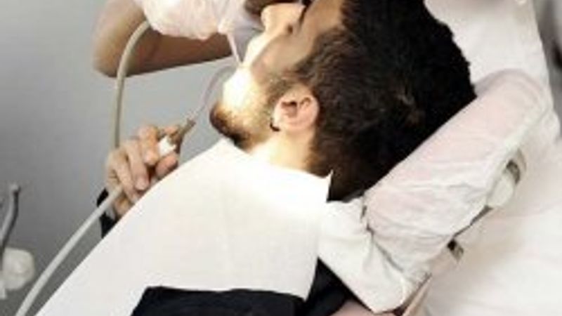 Erkekler dişçilerden daha fazla korkuyor