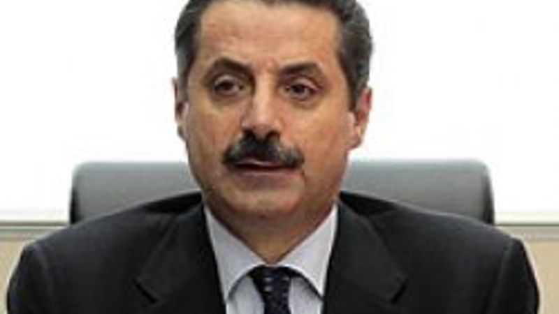 Faruk Çelik'in gönlünden geçen asgari ücret rakamı