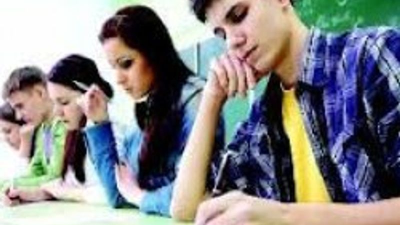 AÖF'de ders ekle-sil ve kayıt yenileme başladı