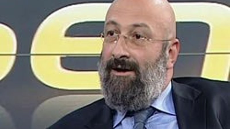 Hikmet Genç: Ahmet Hakan'ın tersiyim